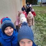 „Smerfy” rozpoczęły akcję „Przedszkolaki dokarmiają ptaki”.