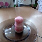  „Smerfne” eksperymenty z wodą i nie tylko.