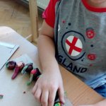 Ach ta jesień..., czyli zabawy „Smerfów” kasztankami.