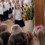 „Szkoła do hymnu”